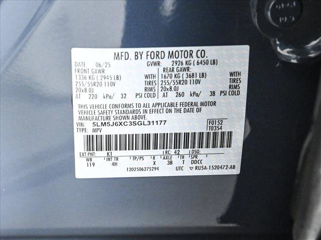 Used 2025 Lincoln Aviator AWD w/ Equipment Group 101A image 27