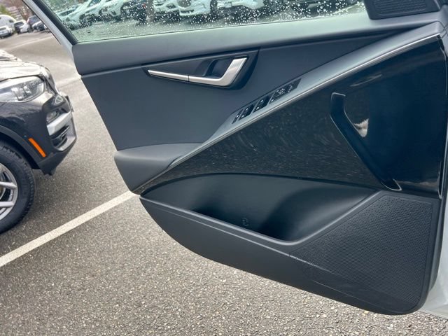 Certified 2025 Kia Niro Wind FWD image 19