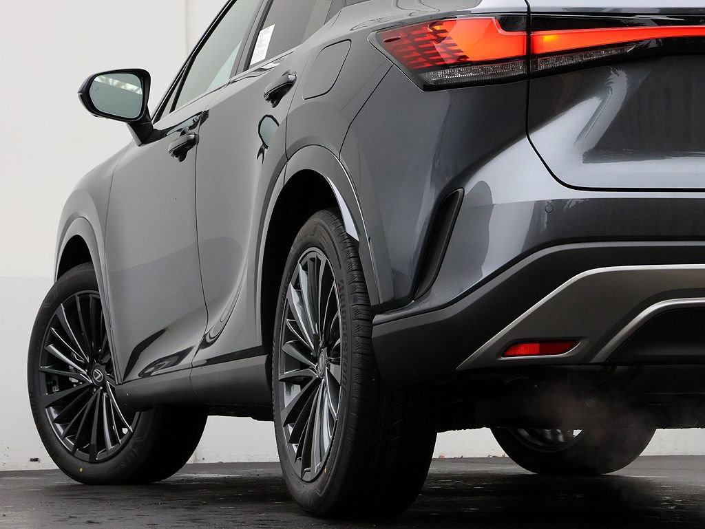 New 2026 Lexus RX 450h AWD image 8