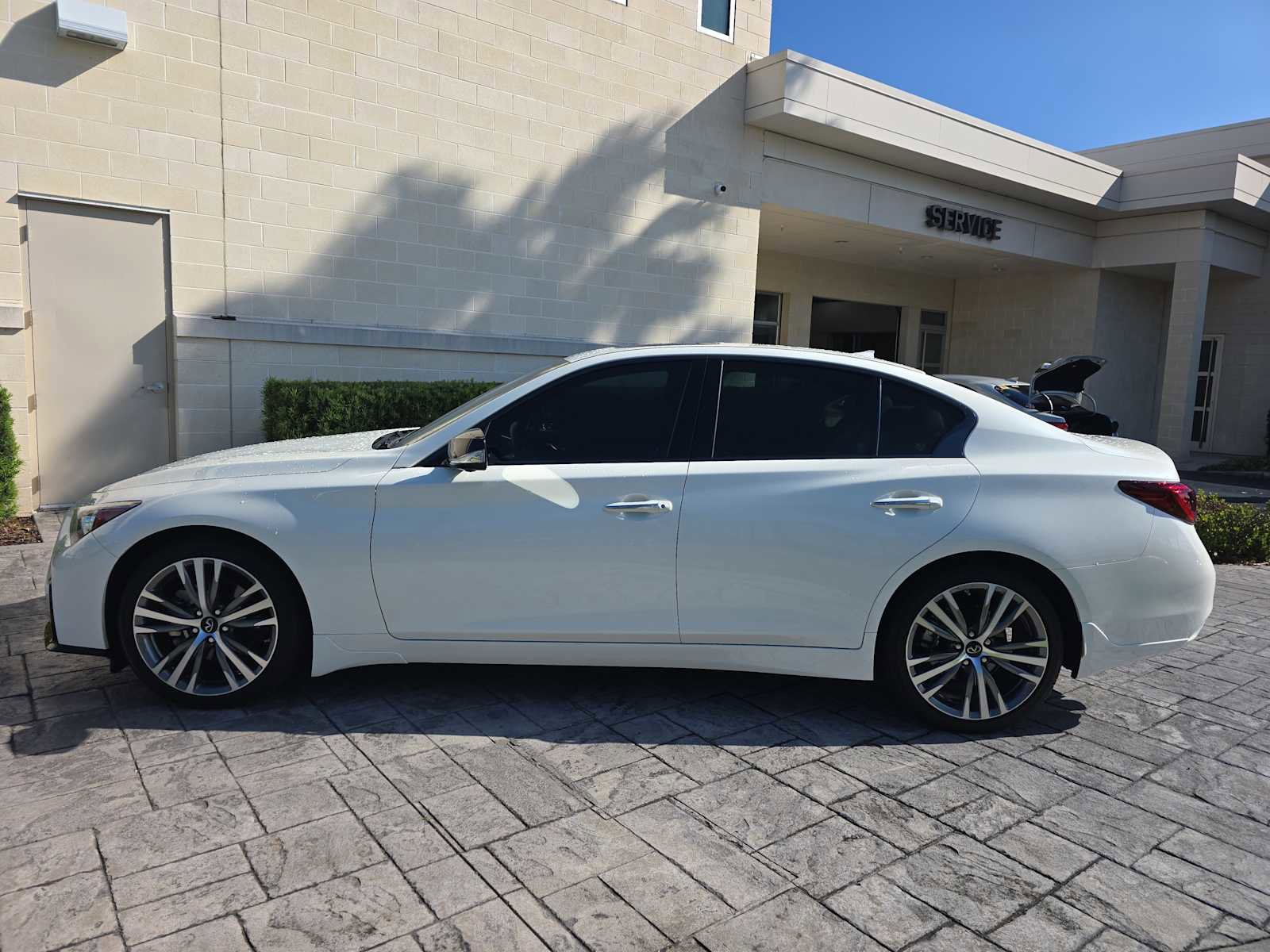 Used 2023 INFINITI Q50 Sensory AWD/4WD image 7
