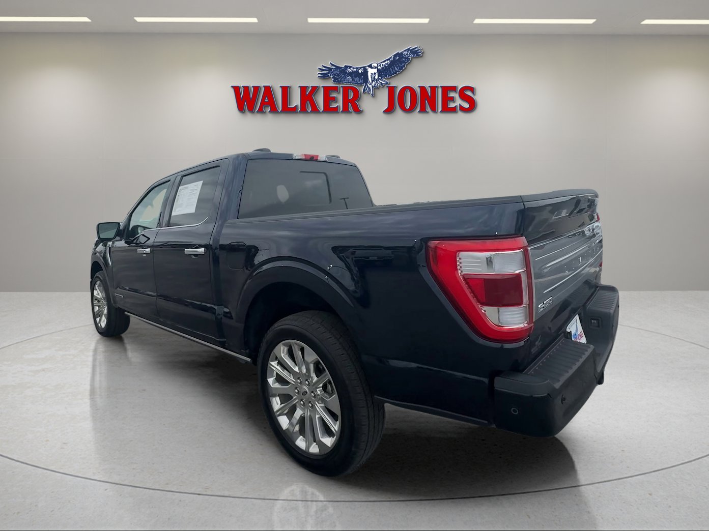 Used 2023 Ford F150 Limited image 4