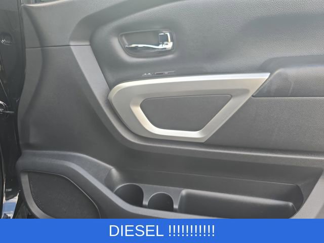 Used 2019 Nissan Titan SV w/ SV Convenience Package image 20