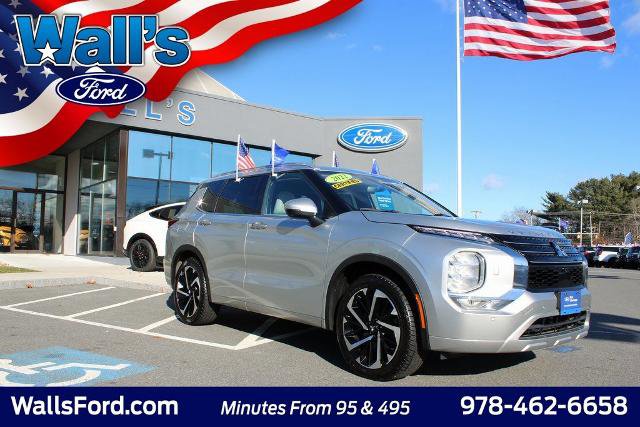 Used 2022 Mitsubishi Outlander SEL image 3