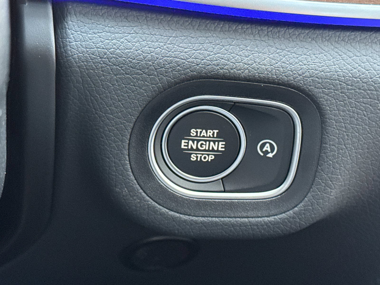 New 2026 Mercedes-Benz GLS 450 4MATIC image 23