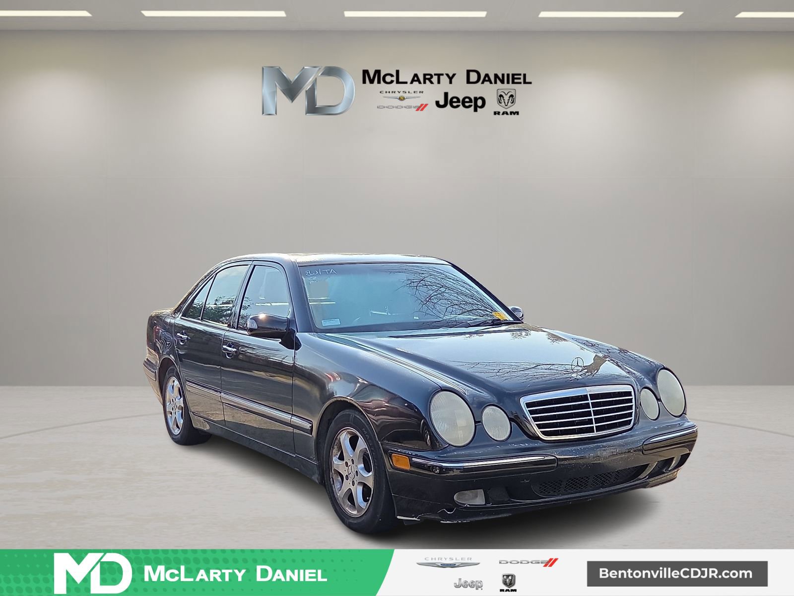 Used 2002 Mercedes-Benz E 320 E 320 image 1