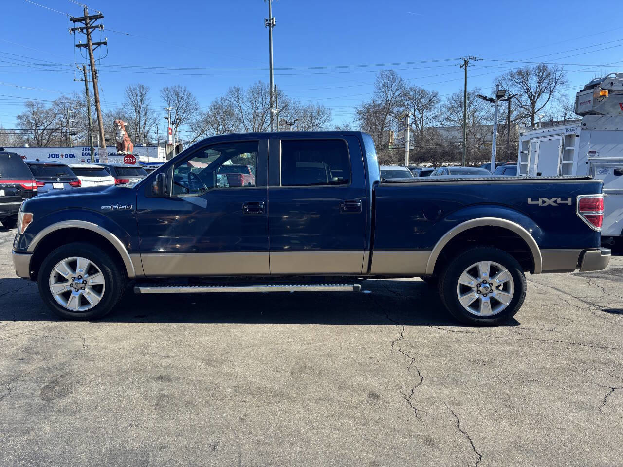Used 2013 Ford F150 Lariat w/ Mid Equipment Group image 5