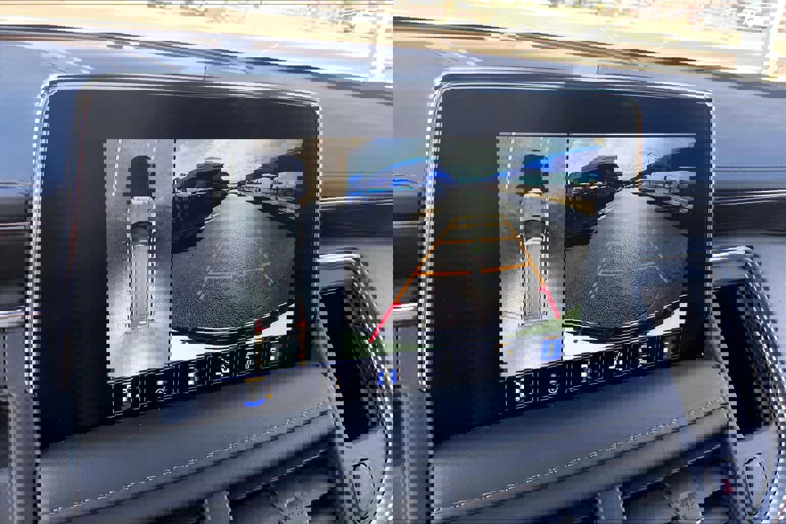 Certified 2024 Chevrolet Tahoe Z71 w/ Luxury Package image 26