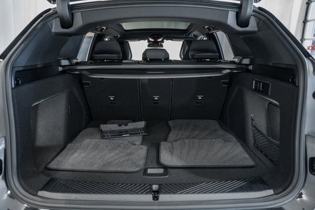 Used 2025 BMW X3 xDrive30i w/ M Sport Package image 9