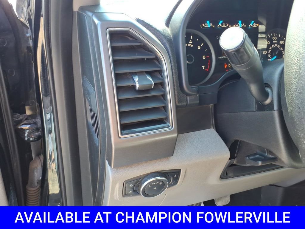 Used 2017 Ford F150 XLT w/ Trailer Tow Package image 12