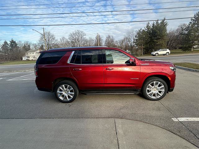Certified 2024 Chevrolet Tahoe High Country AWD/4WD image 6