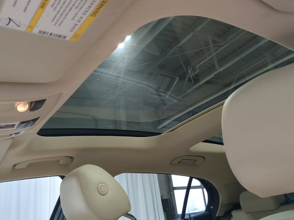 Used 2019 Mercedes-Benz GLA 250 4MATIC image 22