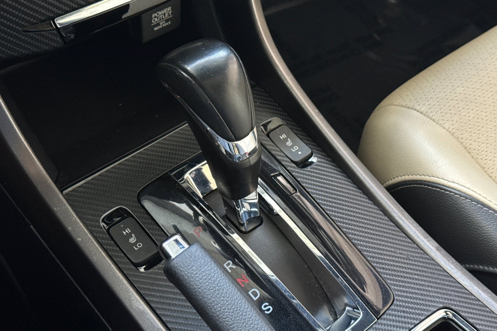 Used 2016 Honda Accord Touring image 17