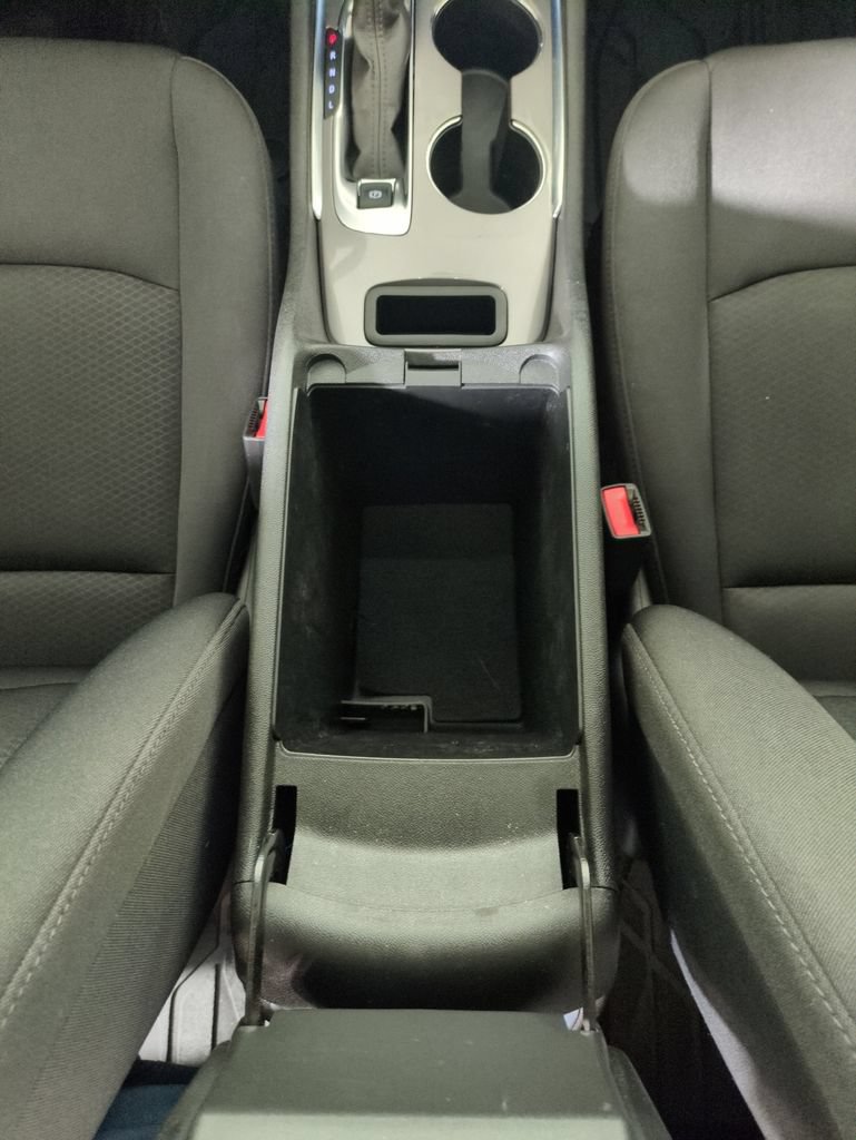 Used 2025 Chevrolet Malibu LT w/ Sport Edition FWD image 28