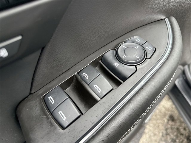 Used 2021 Buick Envision Essence w/ Technology Package I image 13