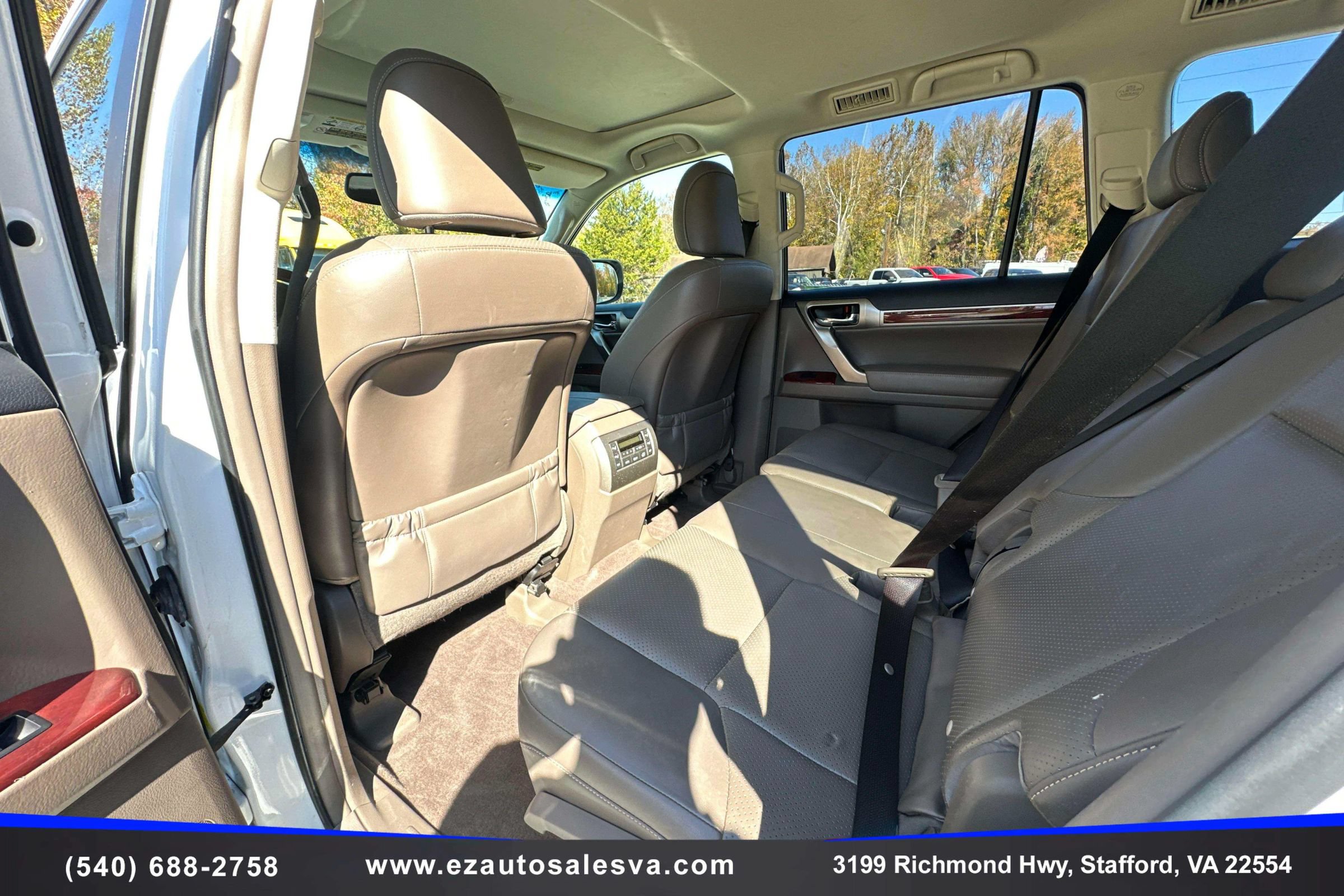 Used 2013 Lexus GX 460 w/ Comfort Plus Pkg AWD/4WD image 18