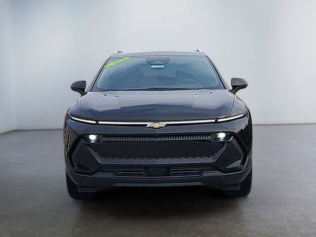 New 2026 Chevrolet Equinox EV LT image 9