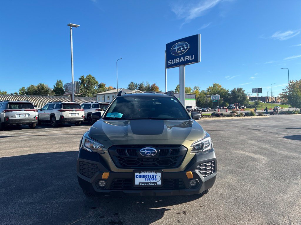 Used 2024 Subaru Outback Wilderness AWD/4WD image 2