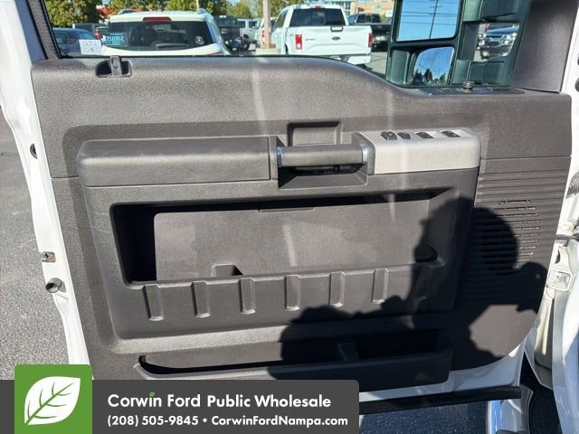 Used 2015 Ford F250 Lariat w/ Lariat Interior Package AWD/4WD image 14