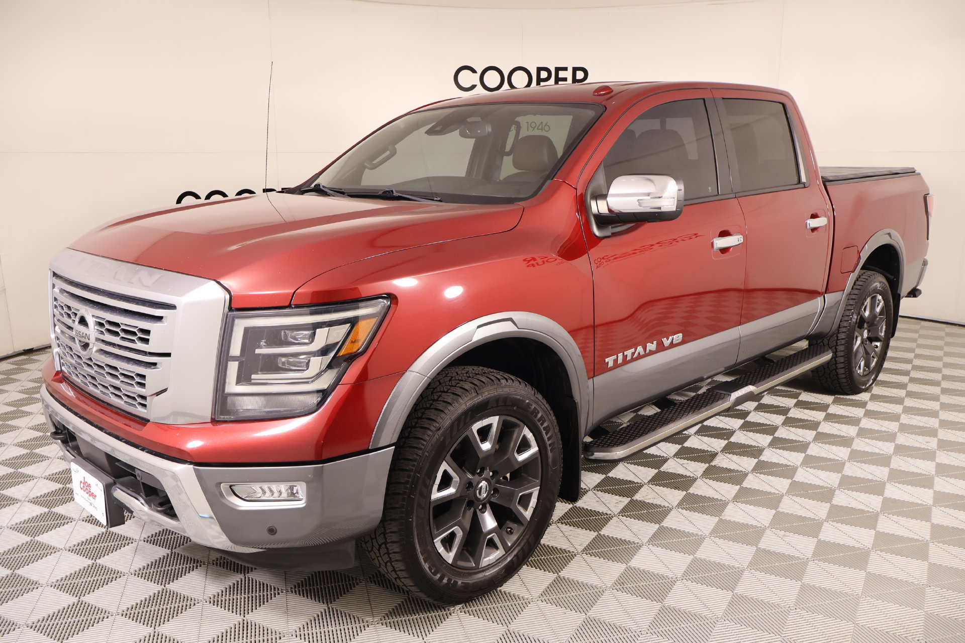 Used 2020 Nissan Titan Platinum Reserve w/ Protection Package 2 AWD/4WD image 9