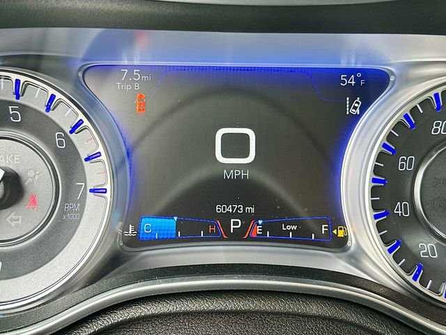 Used 2018 Chrysler 300 Limited w/ Safetytec Plus Group image 13