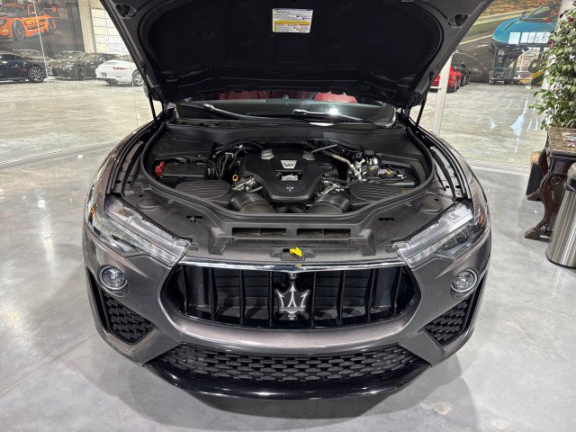 Used 2020 Maserati Levante GranSport image 16