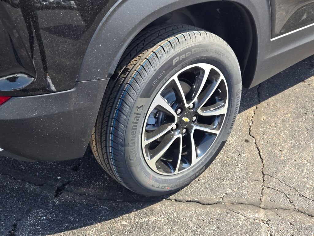 New 2026 Chevrolet TrailBlazer LT w/ Convenience Package image 9