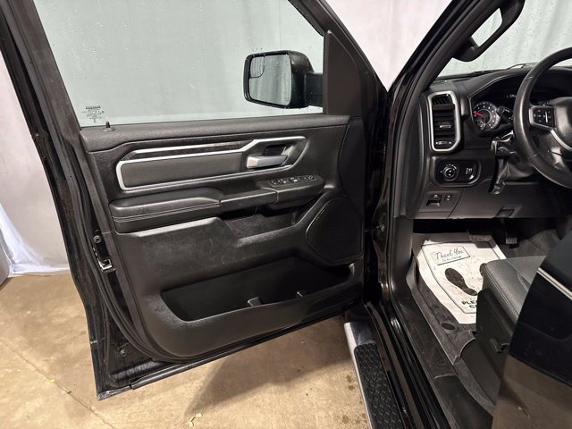 Used 2023 RAM 1500 Big Horn AWD/4WD image 2