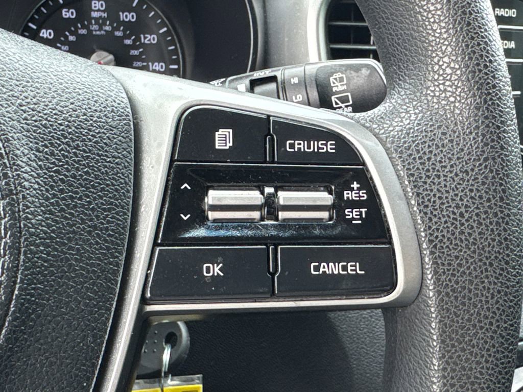 Used 2019 Kia Sorento FWD image 26