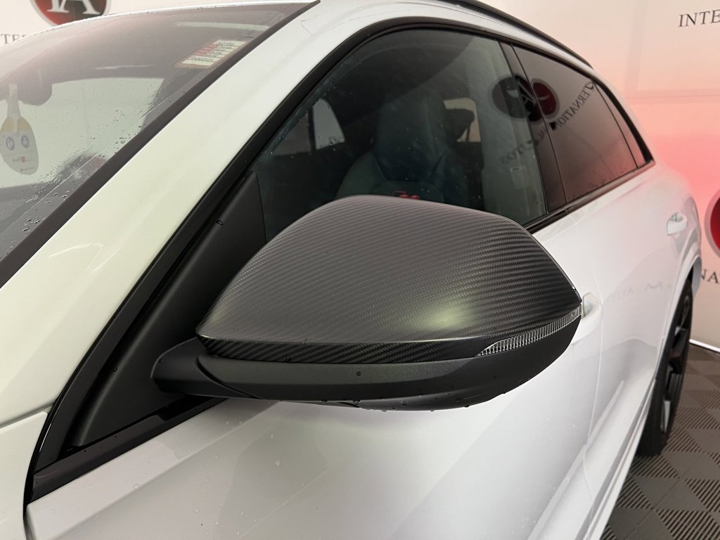 New 2026 Audi RS Q8 performance image 11