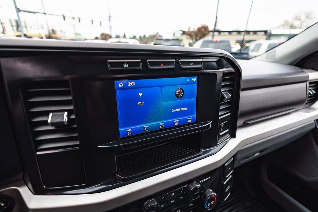 Used 2024 Ford F350 XLT image 16