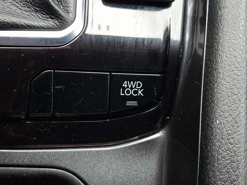 Used 2022 Jeep Compass Latitude image 25