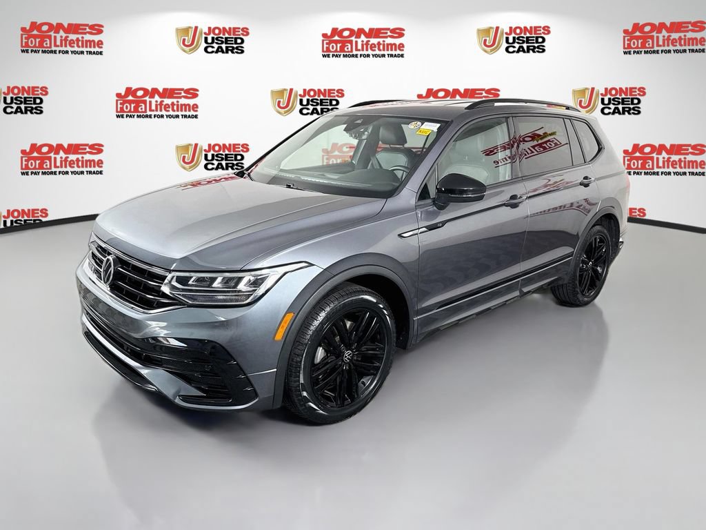 Used 2022 Volkswagen Tiguan SE R-Line FWD image 12