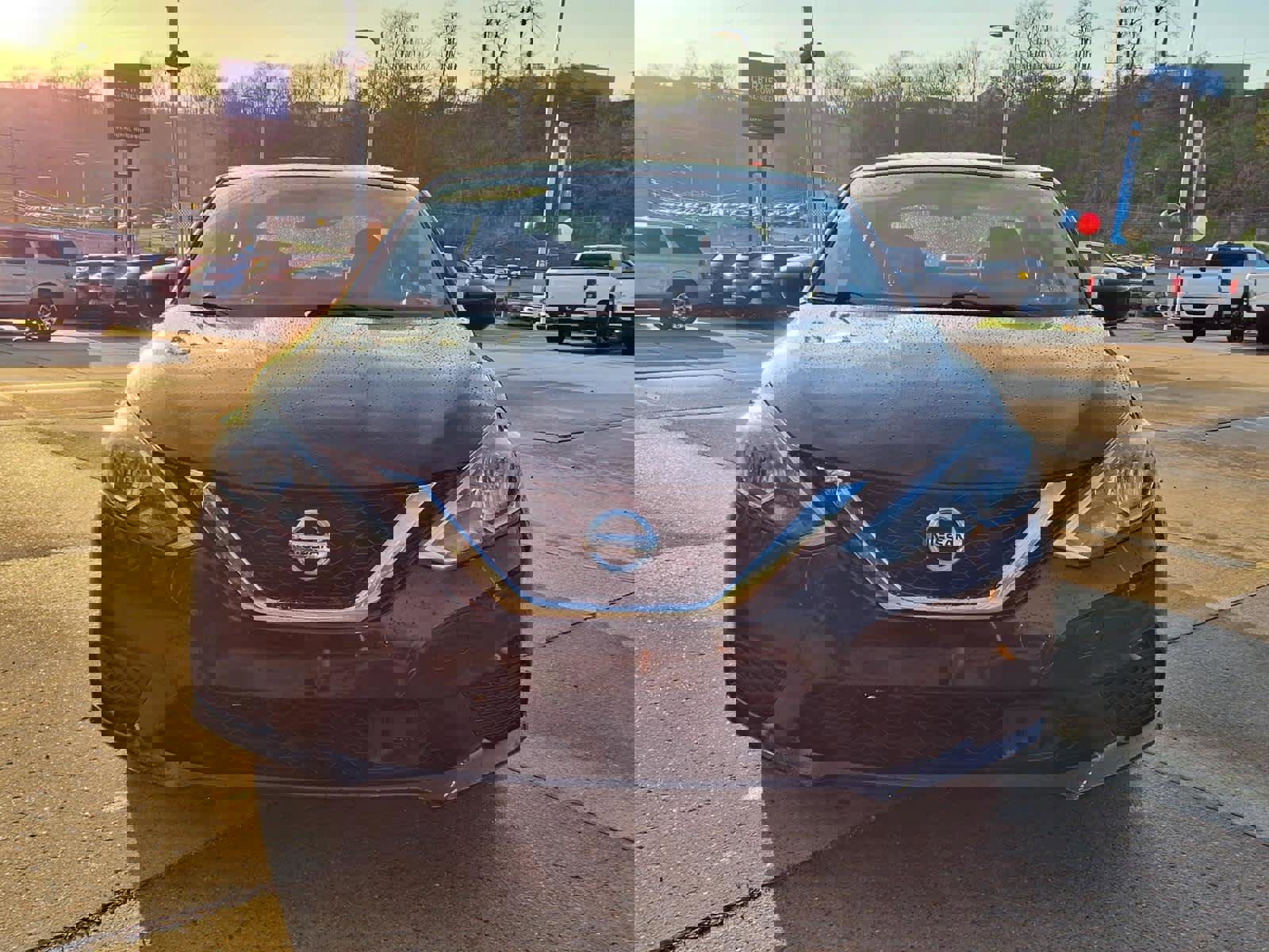 Used 2018 Nissan Sentra SV image 3