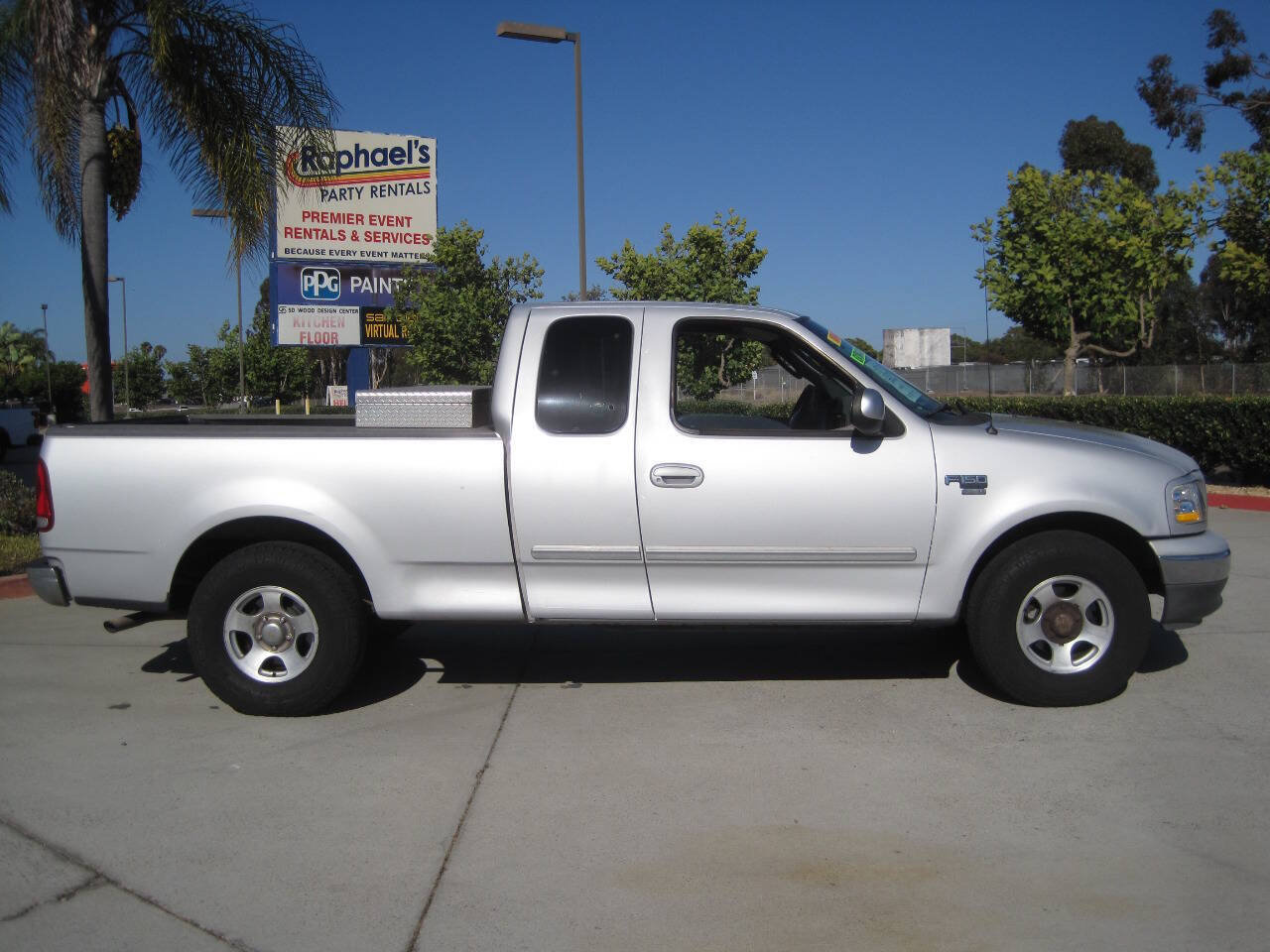 Used 2003 Ford F150 XLT RWD image 12