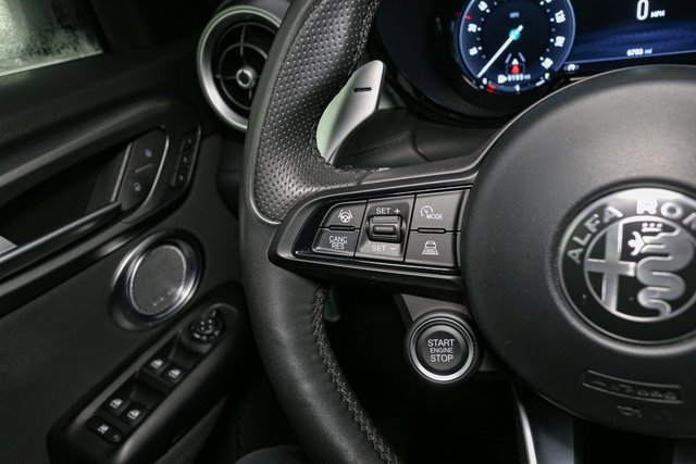 Used 2024 Alfa Romeo Tonale Veloce image 33