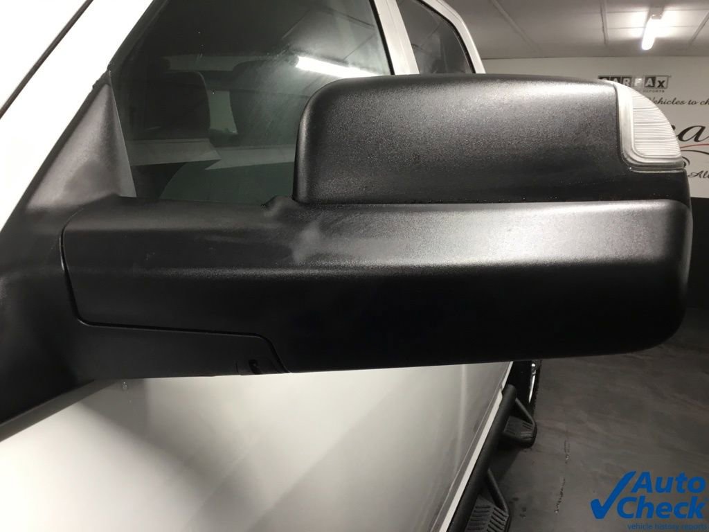 Used 2016 RAM 3500 Tradesman w/ Chrome Appearance Group image 19