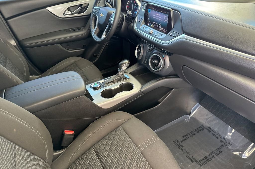 Used 2019 Chevrolet Blazer LT image 19