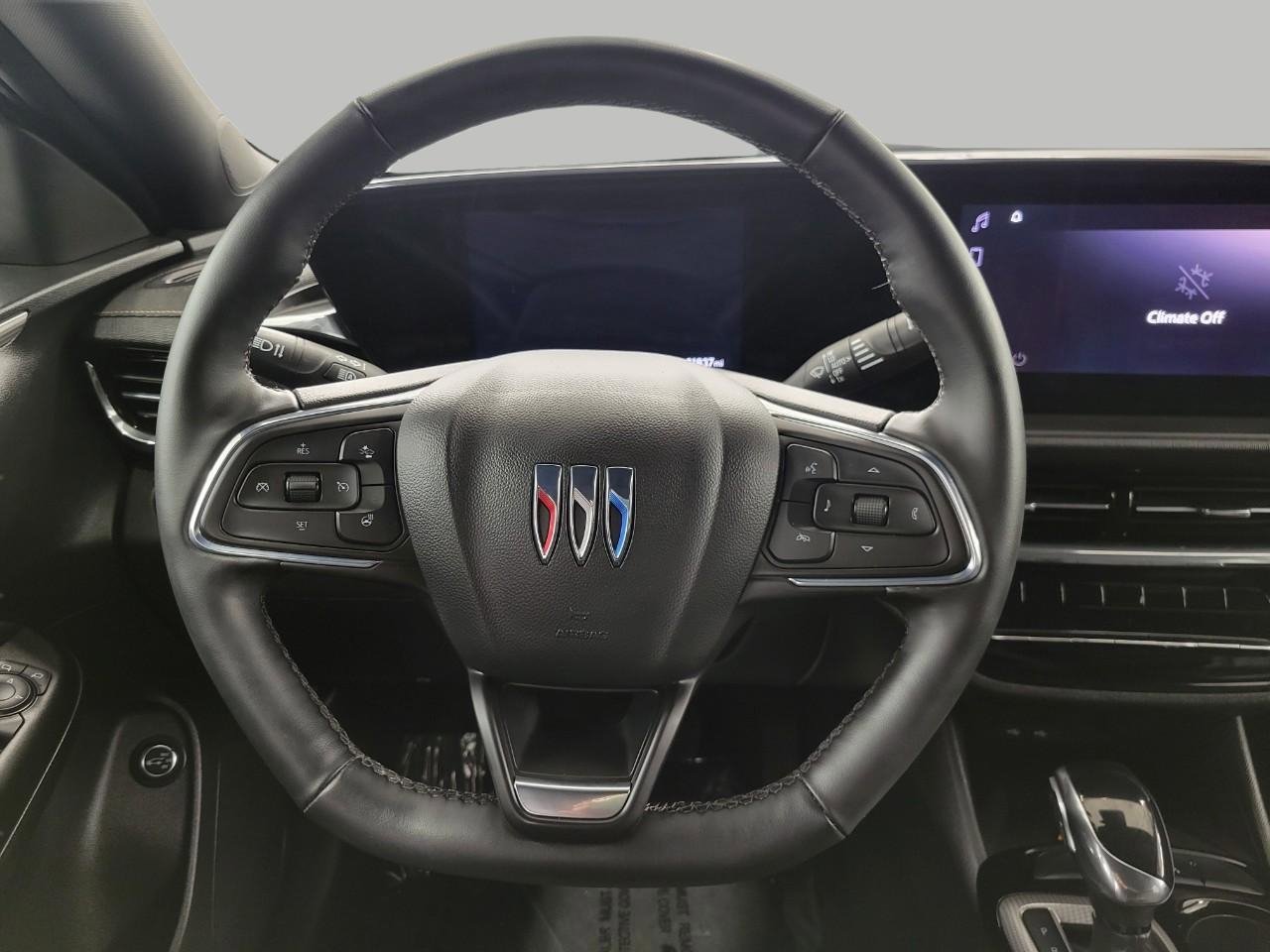 Certified 2024 Buick Envista Avenir image 5