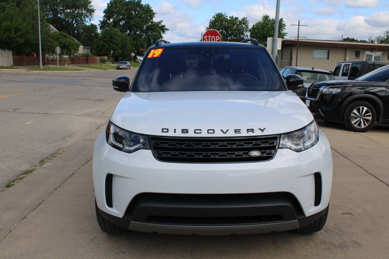 Used 2019 Land Rover Discovery SE AWD/4WD image 3
