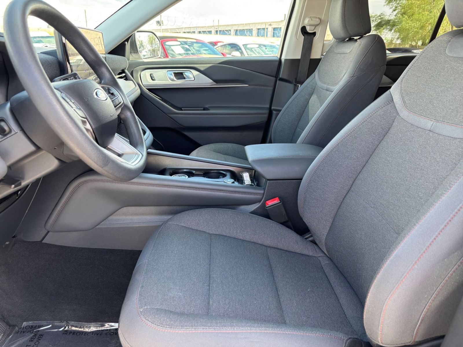 Used 2026 Ford Explorer Active AWD/4WD image 27