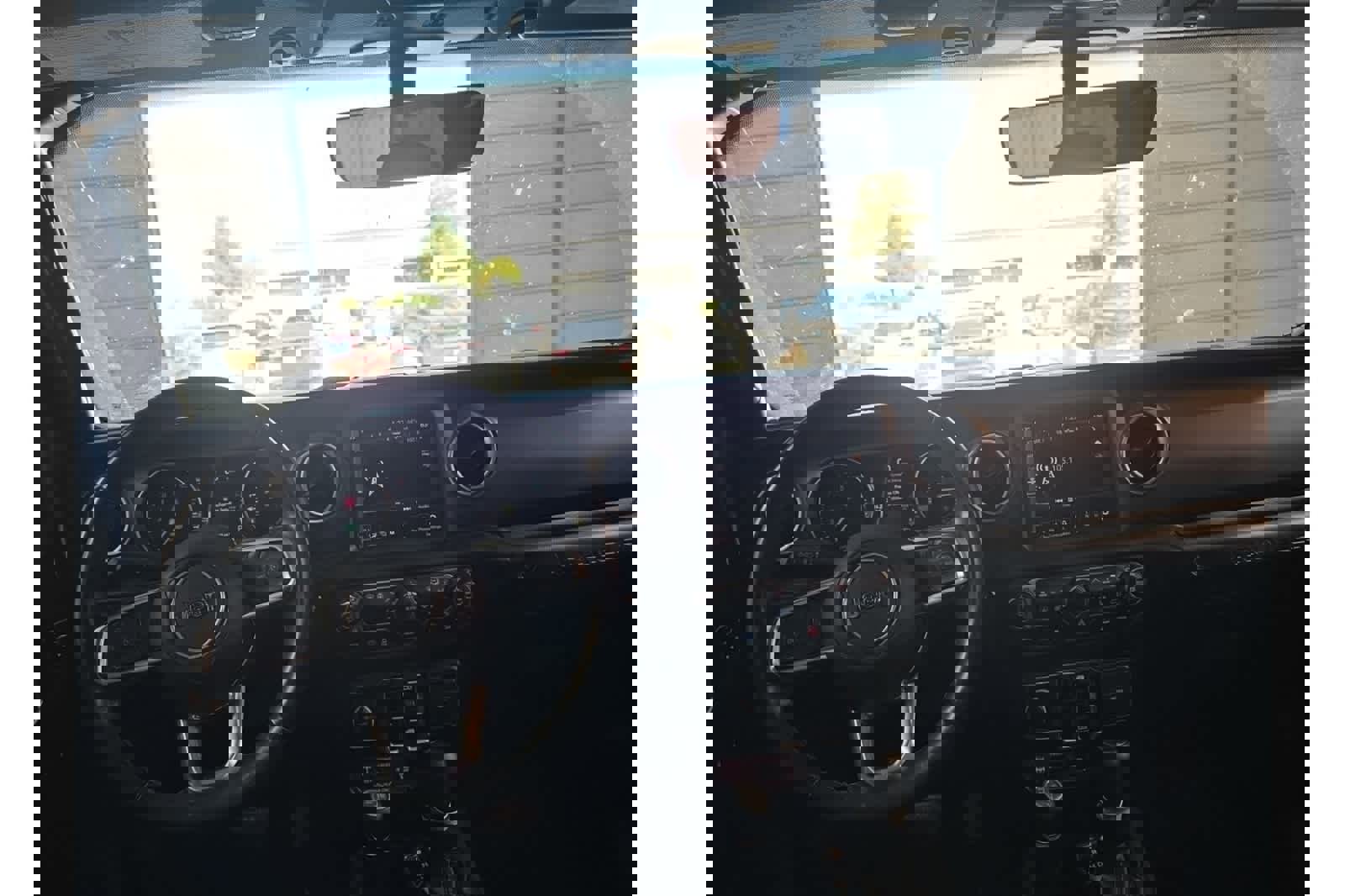 Used 2022 Jeep Wrangler Unlimited Rubicon 4xe w/ Cold Weather Group image 15