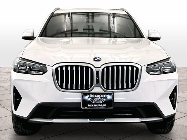 Used 2024 BMW X3 xDrive30i w/ Premium Package AWD/4WD image 3