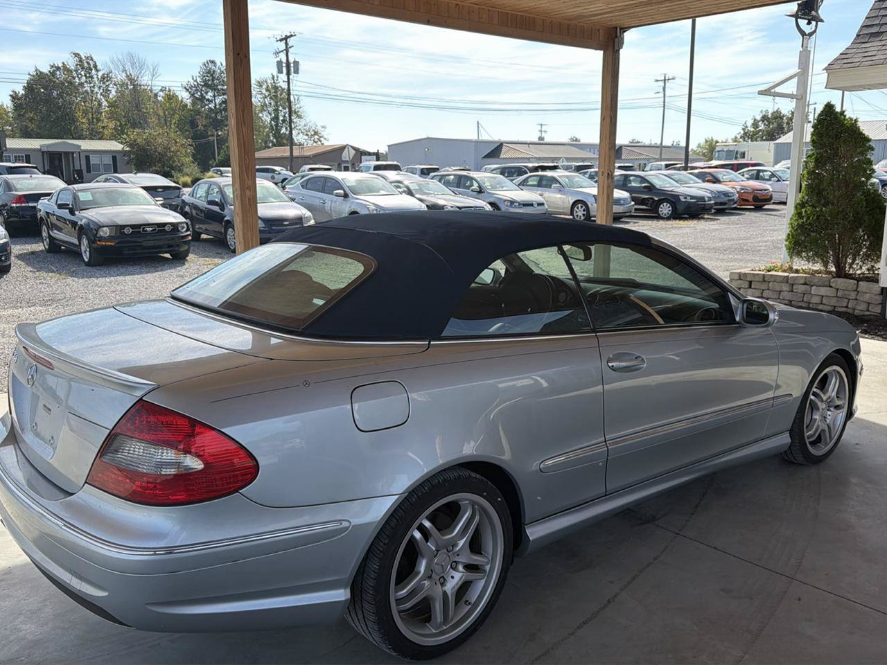 Used 2008 Mercedes-Benz CLK 550 Cabriolet image 23