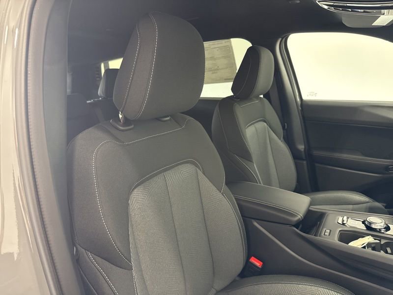 New 2026 Jeep Cherokee Laredo image 13