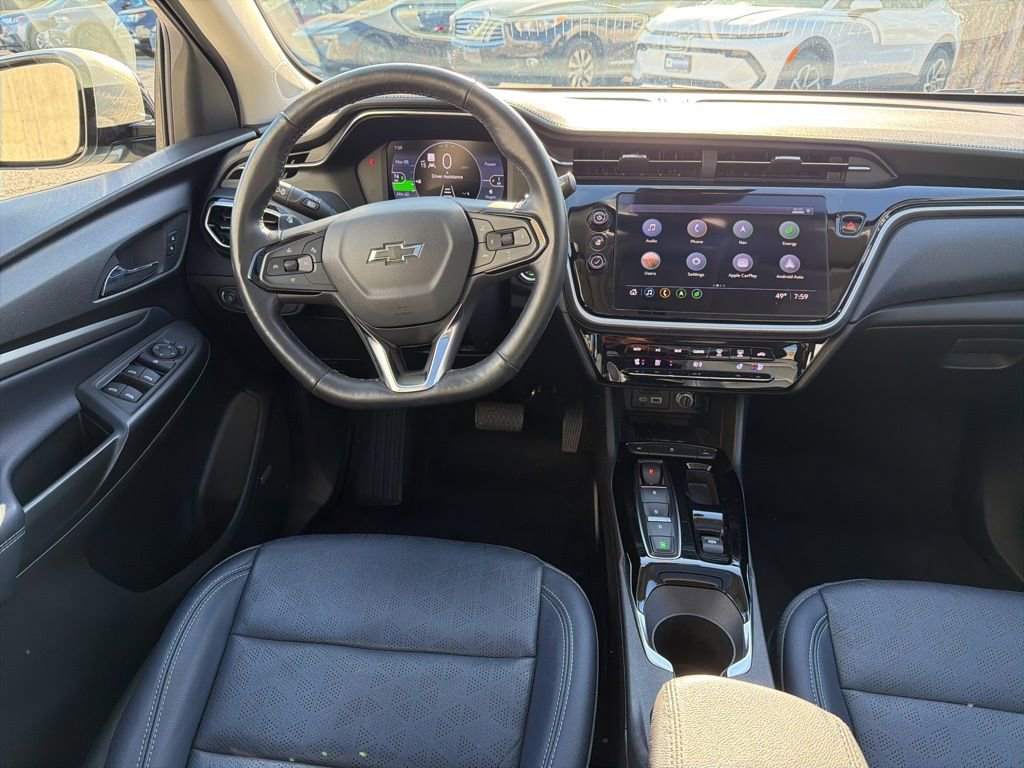 Used 2022 Chevrolet Bolt EUV Premier w/ Sun & Sound Package FWD image 24