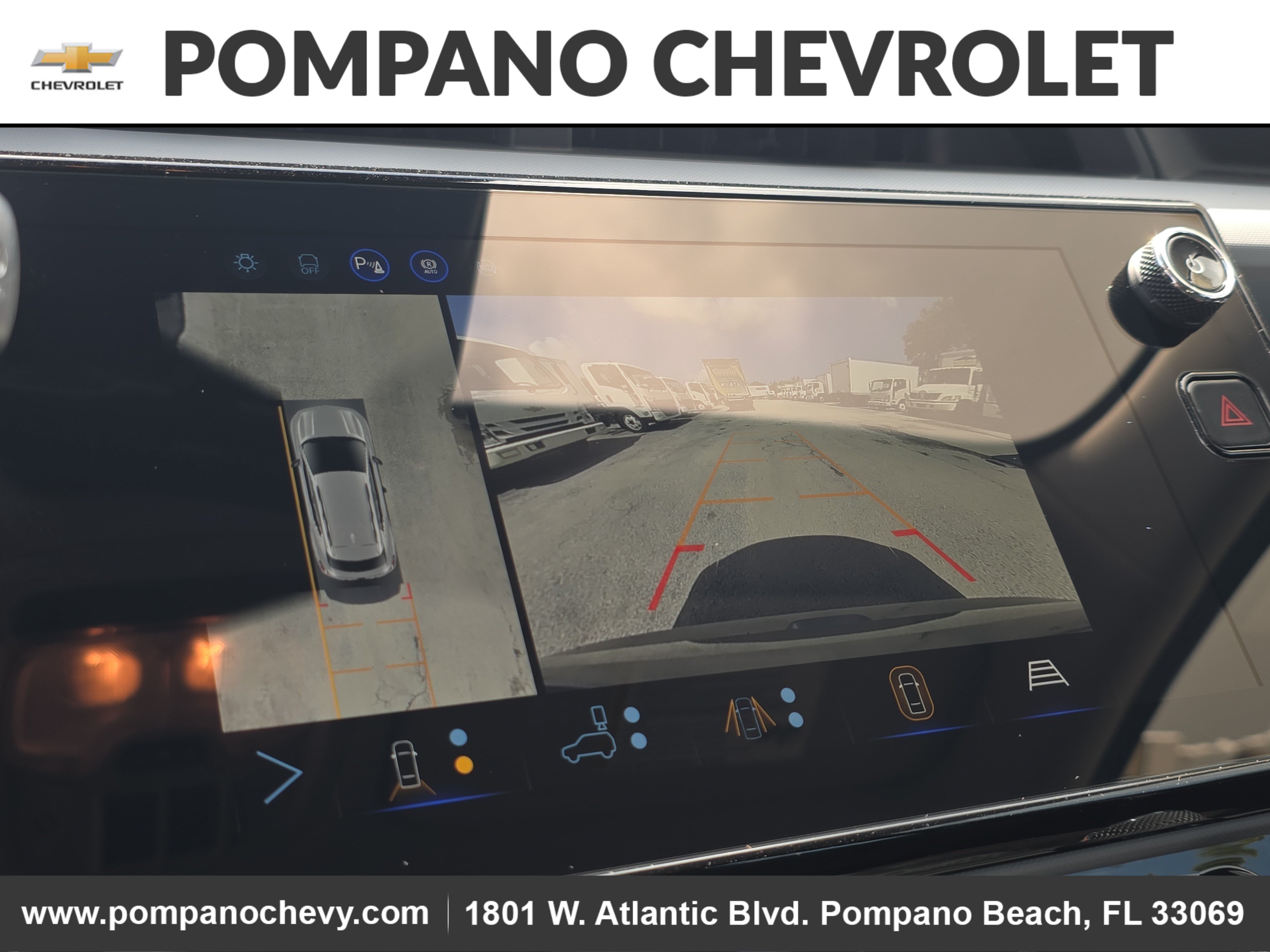 New 2027 Chevrolet Bolt RS FWD image 23