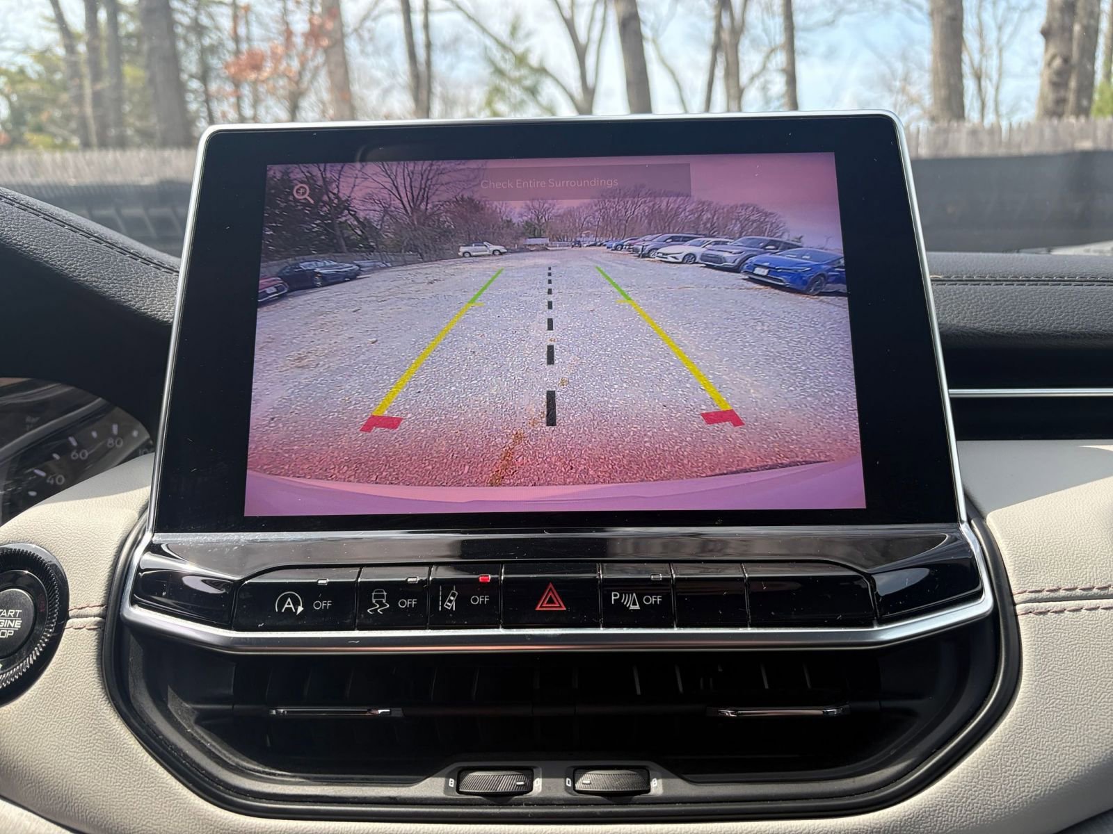 Used 2025 Jeep Compass Limited image 21