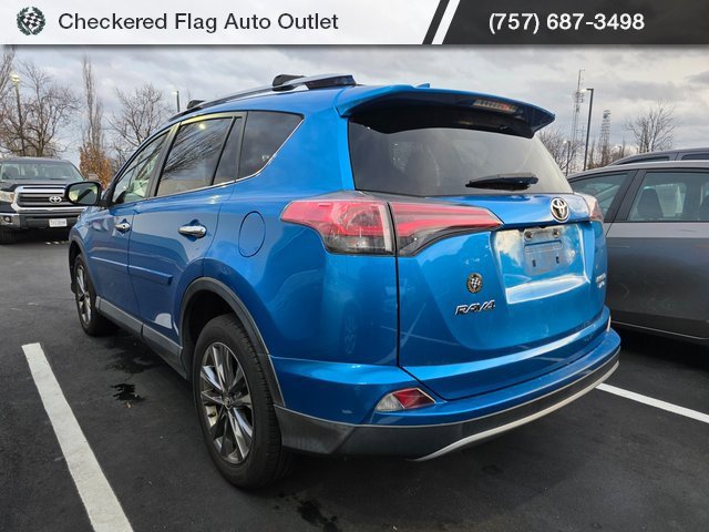 Used 2018 Toyota RAV4 Limited image 4