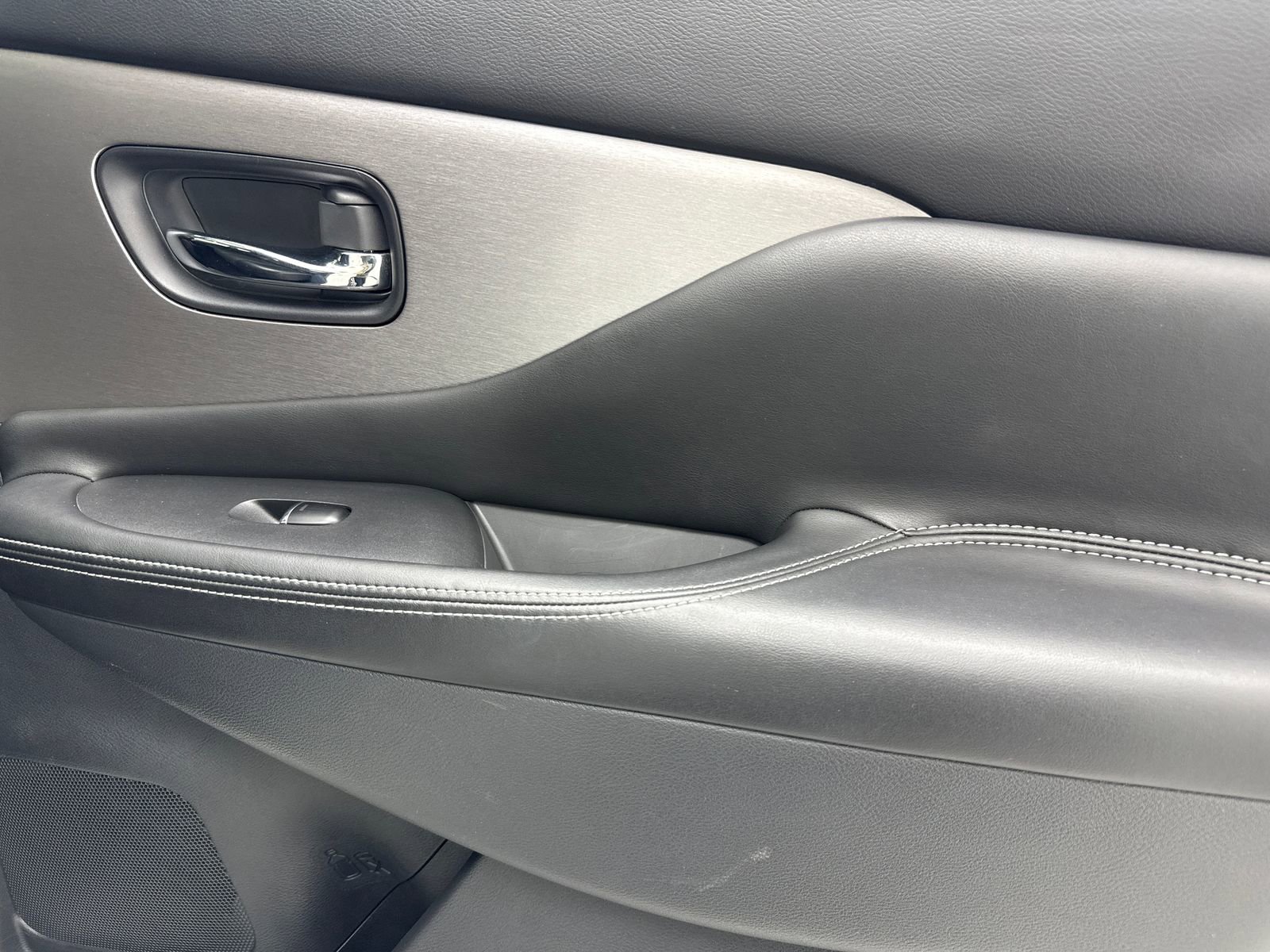 Used 2023 Nissan Murano SL w/ SL Moonroof Package image 47