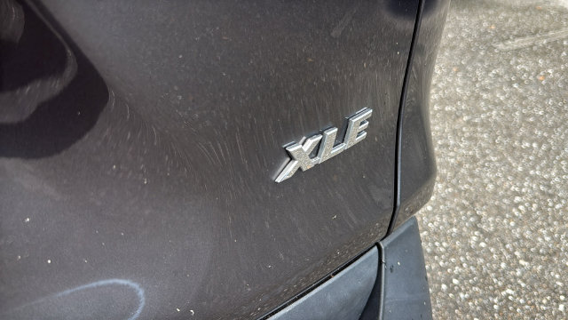 Used 2024 Toyota RAV4 XLE FWD image 8